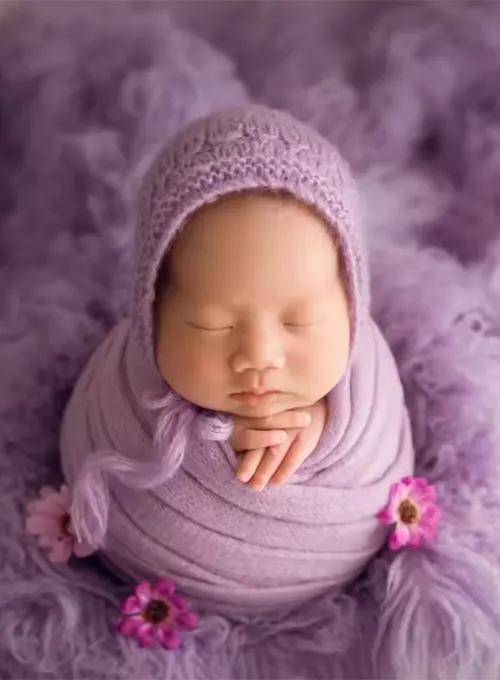 Professional Natural-Look Newborn Retouching by Retouching Cloud
