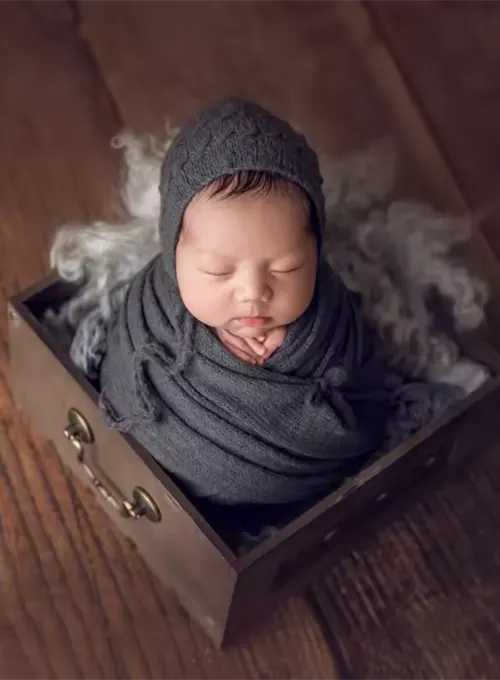 Professional Natural-Look Newborn Retouching by Retouching Cloud